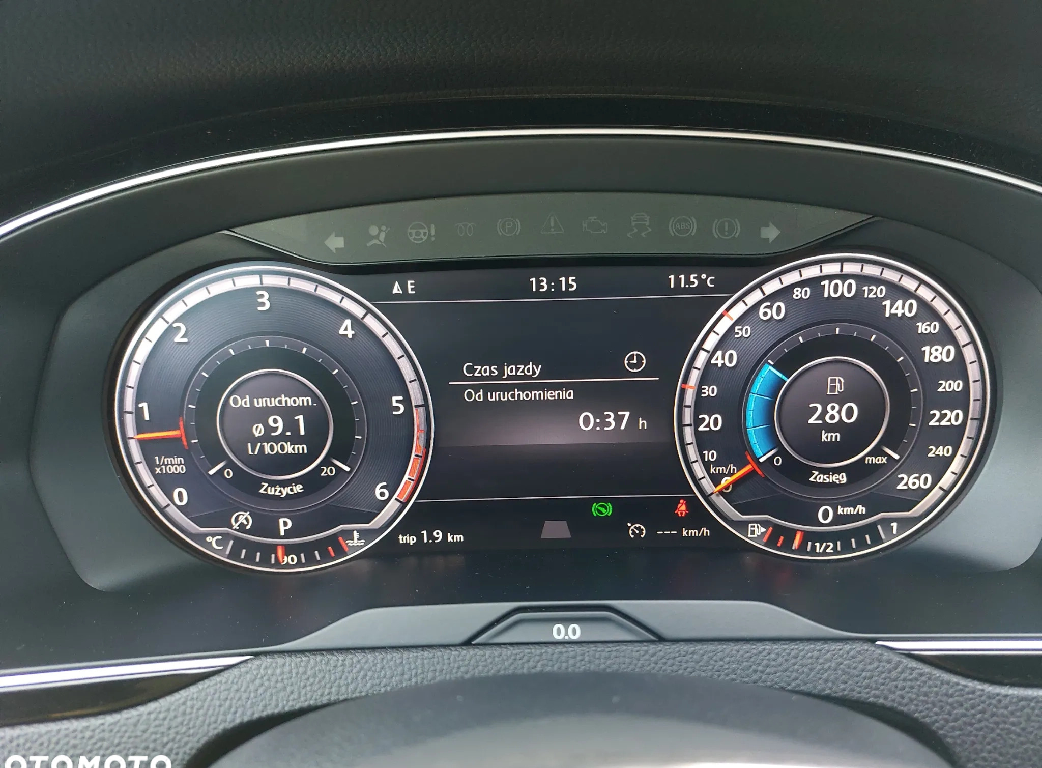Volkswagen Passat cena 74900 przebieg: 170155, rok produkcji 2016 z Zwoleń małe 631